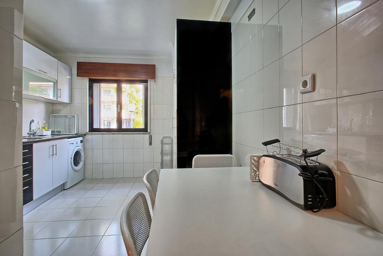 Garden Cristo Rei Apartment Lisbon Exterior photo